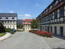 Schm�lln, Fachwerkh�user am Kirchplatz (24.06.2023)