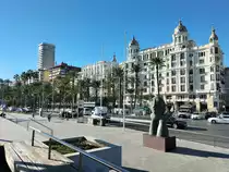 Alicante, Hafenpromenade  Paseo de los Martires de la Libertad , 13.11.2023
