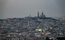 Paris vom Eiffel Turm, in Blickrichtung Nord. Auf dem Foto ist der Stadteil Mont Marte mit dem Sacr�-Coeur zu sehen. Aufnahmedatum: 02.06.2023.