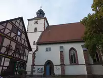 Dassel, evangelische St. Laurentius Kirche, sp�tgotische Hallenkirche, erbaut 1447 (28.09.2023)