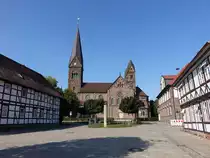 N�rten-Hardenberg, kath. St. Martin Kirche, erbaut von 1894 bis 1895 nach Pl�nen von Richard Herzig (28.09.2023)