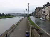 Lancaster, H�user am St. George Quay entlang des Lune River (04.07.2015)