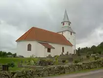 Kareby, evangelische Kirche, erbaut im 14. Jahrhundert, verl�ngert 1672, Kirchturm erbaut von 1669 bis 1683 (22.06.2013)