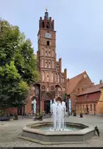 Altst�dtisches Rathaus von Brandenburg an der Havel. Im Vordergrund der Marktbrunnen.

🕓 1.10.2023 | 14:39 Uhr