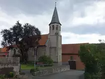 Wiershausen, evangelische St. Simon und Judas Kirche, erbaut von 1879 bis 1881 nach Pl�nen von Conrad Wilhelm Hase (29.09.2023)