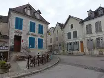 Les Riceys, historische H�user in der Rue Gougeot (27.10.2015)