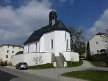 K�ditz, evangelische St. Leonhard Kirche, Saalkirche mit eingezogenem Chor und Dachreiter, erbaut von 1638 bis 1641 (14.04.2017)