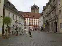 Bayreuth, H�user und Schlo�turm in der Kanzleistra�e (21.04.2012)