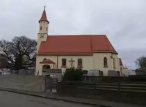 Holzkirchen, Pfarrkirche St. Laurentius, Saalkirche aus dem 15. Jahrhundert, Anbauten und Turmerh�hung 18. Jahrhundert (06.03.2016)