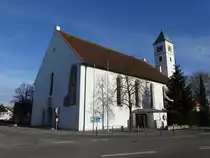 Manching, Pfarrkirche St. Peter, Chor sp�tgotisch, Langhaus erbaut von 1956 bis 1957 (25.12.2015)