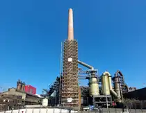 Reperaturen am Schornstein von Hochofen 1 auf Esch Belval, nahe dem Bahnhof Belval Universit�. 03.2024