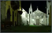 Die Kirche San Bartolomeo Extra moenia befindet sich direkt neben der Kirche San Giuseppe oberhalb des Hafens Marina Corta auf Lipari. (21.02.2024)