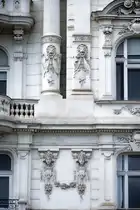 Detailaufnahme vom Jugendstilhaus an der Linken Wienzeile in Wien. Aufnahme: 18. Mai 2024.