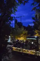 Blick von der Olga-Misař-Promenade Richtung Donaukanal in Wien. Aufnahme: 18. Mai 2024.