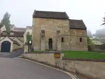 Bradford-on-Avon, St. Laurence Kapelle, erbaut ab 700, Aufstockung um 1000, renoviert im 19. Jahrhundert (17.05.2024)