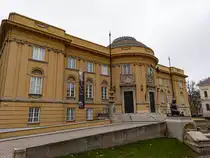 Geb�udes des D�ri M�zeum in Debrecen. hier gibt es unter anderem ethnografische und archeologische Austellungen. Foto: Dezember, 2023.