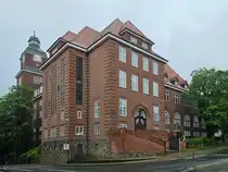 Das Hauptgeb�ude des Alten Gymnasiums in Flensburg wurde von 1912 bis 1914 erbaut. (Juni 2024)