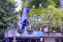 Ein Ausschnitt vom Hundertwasserhaus in Wien. Das Haus befindet sich an der Ecke Kegelgasse 34–38 und L�wengasse 41–43 im dritten Wiener Gemeindebezirk.
Aufnahme: 19. Mai 2024.