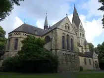 Lippstadt, kath. St. Josef Kirche, erbaut von 1887 bis 1890 nach Pl�nen der D�sseldorfer Architekten Pickel und Quester (11.06.2024)