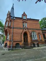 Im Bild ein Stadthaus am S�dermarkt in Flensburg. (Juni 2024)