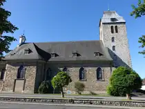 B�sperde, Pfarrkirche St. Maria Magdalena in der Pfarrer Wiggen Stra�e, erbaut von 1921 bis 1922 (09.06.2024)