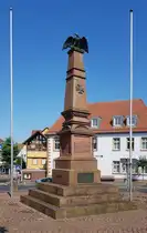 H�nfeld - Das Kriegerehrenmal f�r die Gefallenen der Kriege 1870 - 1871 und 1914 - 1918