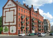 Berlin-Gesundbrunnen. erhalten gebliebene Wohnh�user von 1892, Foto Sommer 2008