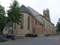 Oelde, Pfarrkirche St. Johannes, erbaut ab 1457, erweitert von 1725 bis 1736 (04.06.2024)