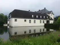 Schloss Alme, barockes Wasserschloss aus dem 18. Jahrhundert, erbaut durch Dietrich Adam von Meschede (01.06.2024)