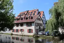 Am 20. Juli 2024 Stadtbild in  Ulm an der Blau - ein �ber 22 km langer Fluss am S�drand der Schw�bischen Alb .