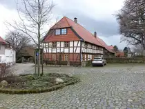 Werlaburgdorf, Fachwerkhaus am Kirchplatz (23.03.2024)