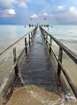 Segelbr�cke unter Wasser in Wyk auf F�hr - 08.09.2024