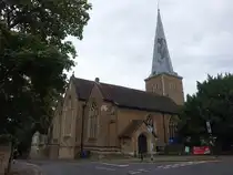 Godalming, Pfarrkirche St. Peter und Paul, erbaut im 12. Jahrhundert (07.09.2024)