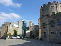 Oxford, Castle und Prison, erbaut im 11. Jahrhundert, von 1785 bis 1996 Stadtgef�ngnis, heute Hotel (09.09.2024)