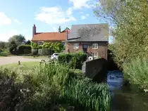 Redbournbury Watermill, 1000 Jahre M�hlengeschichte in der letzten funktionierenden M�hle am Fluss Ver, erbaut im 16. Jahrhundert (11.09.2024)