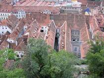 Mehrere rote D�cher in der grazer Innenstadt.