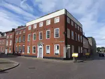 Bury St. Edmunds, Backsteingeb�ude in der Churchgate Street (12.09.2024)