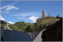 Oberhalb der kleinen, malerischen Gemeinde Monreal liegen die Ruinen zweier Burgen, der L�wenburg und der Philippsburg. 10.08.2008