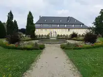 Perl, barockes Palais von Nell, erbaut 1733, erweitert Ende des 18. Jahrhundert um ein Kelterhaus (03.08.2024)