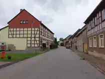 Haferungen, Fachwerkh�user in der Sophie Helene Stra�e (26.09.2024)