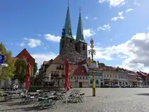 Quedlinburg, evangelische St. Nikolai Kirche am Neust�dter Markt, erbaut ab 1222 (28.09.2024)