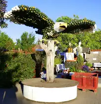 Feldkirch im Markgr�flerland, K�rbiskunst auf dem Bohrerhof, Sept.2022