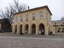 Zerbst, Schlo�wache an der Schlo�freiheit, erbaut von 1746 bis 1747 (08.12.2024)