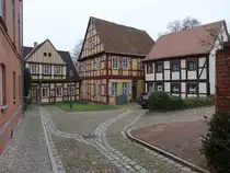 Zerbst, Fachwerkh�user in der Schlo�freiheit (08.12.2024)