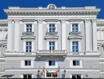 R�ckfassade des Klassisches Theaters (Teatrul Clasic) „Ioan Slavici“ in Arad (RO).

🕓 12.9.2024 | 11:50 Uhr