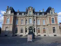 Epernay, Chateau Perrier mit Champagner Museum, erbaut von 1852 bis 1857 durch den Architekten Pierre-Eug�ne Cordier  (05.10.2024)