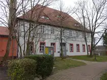 Bad D�ben, Pfarrhaus von 1710 am Kirchplatz (13.12.2024)
