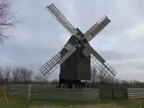 Hohenroda, Bockwindm�hle von 1790, Neubau 1997 (13.12.2024)