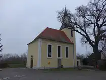 Gruna, evangelische Radfahrerkirche, erbaut 1715 (14.12.2024)