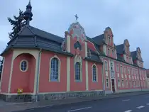 Zahna, Hospital zum heiligen Geist, 1366 gegr�ndet von Herzog Rudolf I. von Sachsen-Wittenberg, Wiederaufbau 1754, Stiftskapelle erbaut 1878, erweitert von 1906 bis 1907 (16.12.2024)